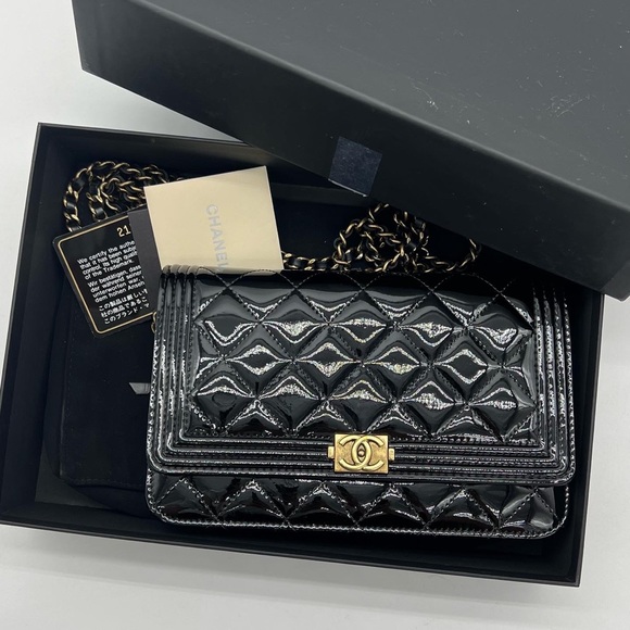 ❌SOLD❌Authentic Chanel Classic Black patent leather Leboy Wallet on Chain in RHW - Picture 6 of 17